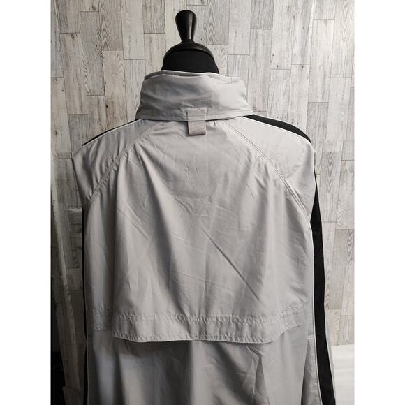 Champs Sports Men's gray and black hooded with pockets windbreaker Size Large - Picture 6 of 12